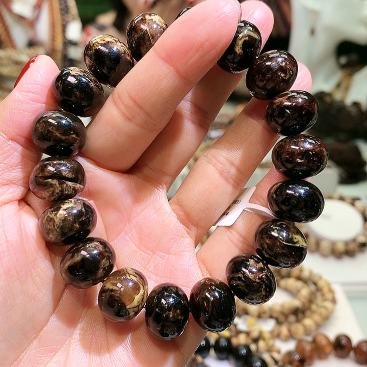 琥珀裸石未镶嵌15m黑花