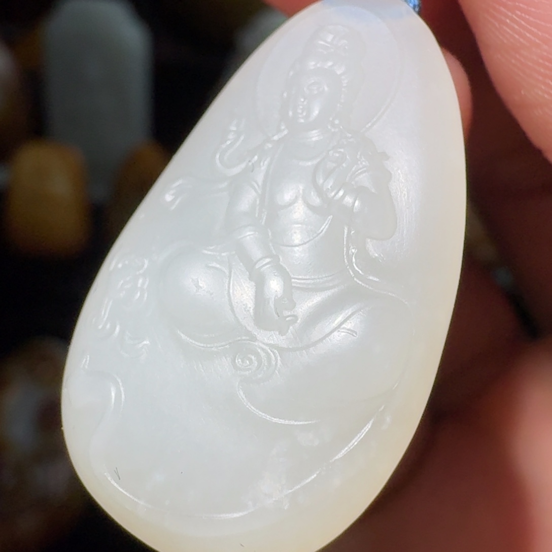 和田玉颈饰未镶嵌