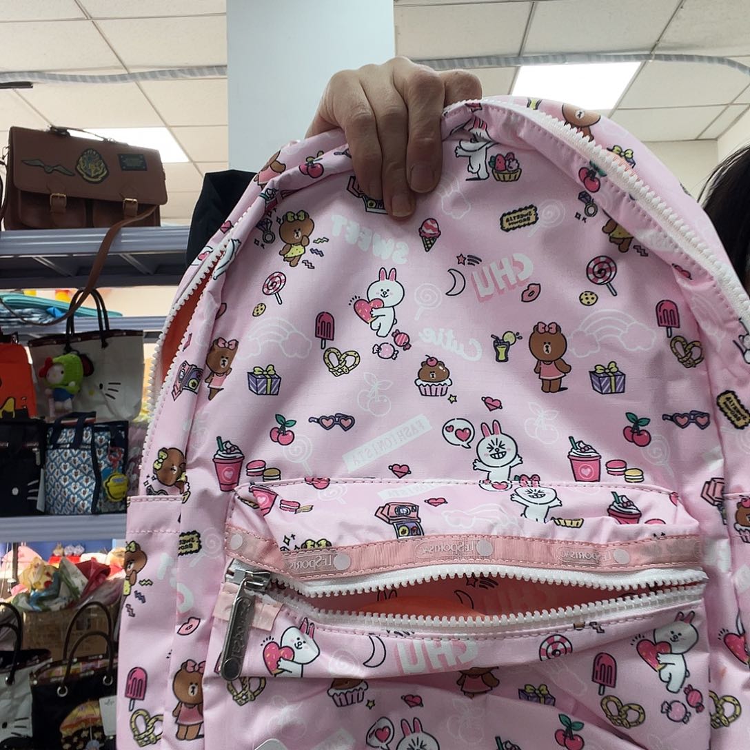 化妆包等各种产品