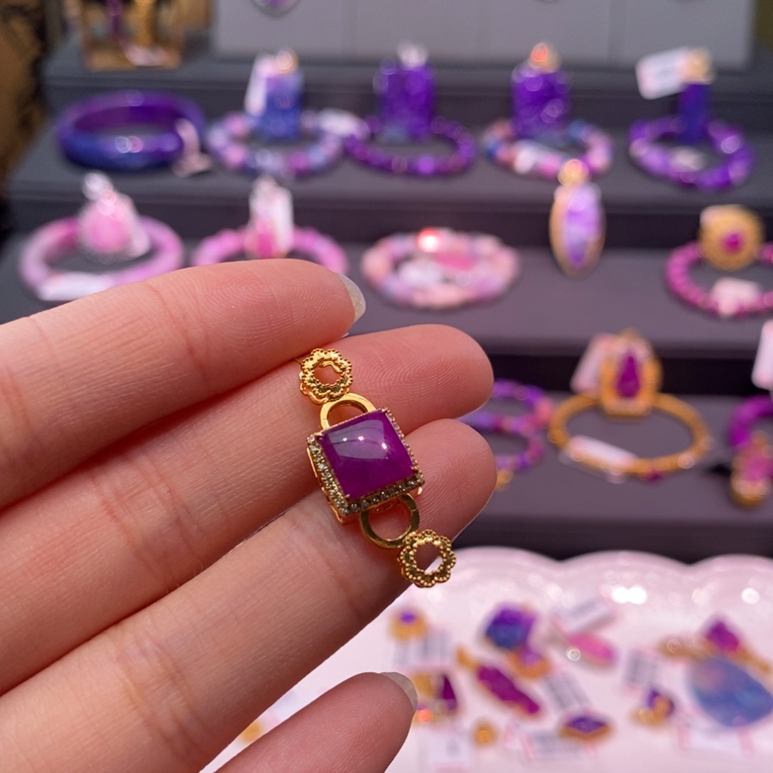 苏纪石（舒俱来）18K金镶嵌吊坠(不含链)