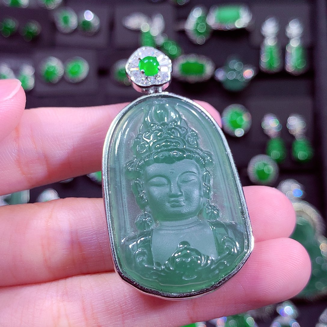 翡翠未镶嵌颈饰天然