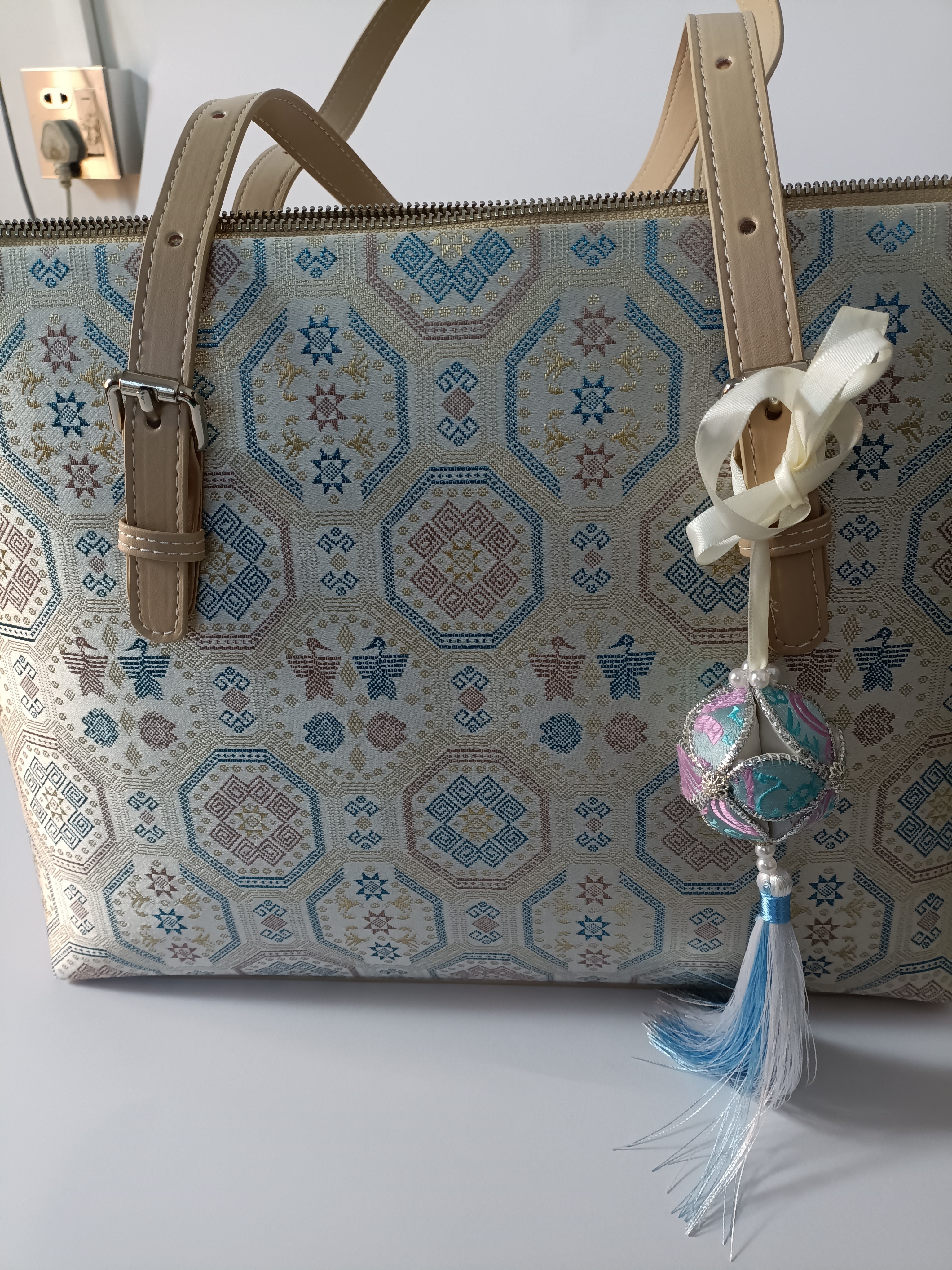 广西非遗包包壮锦布高档拖特包