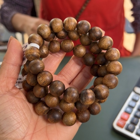 沉香手串乌身13克卡1.3多样性发1条