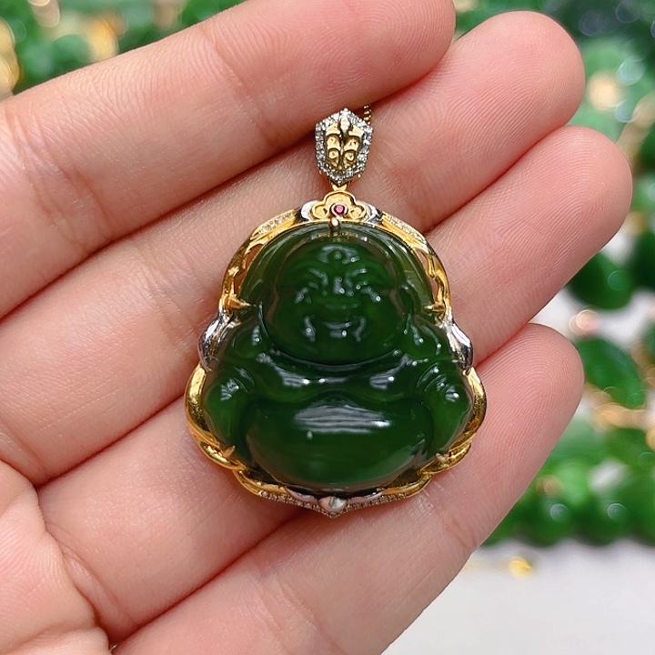 和田玉（碧玉）颈饰18K金镶嵌