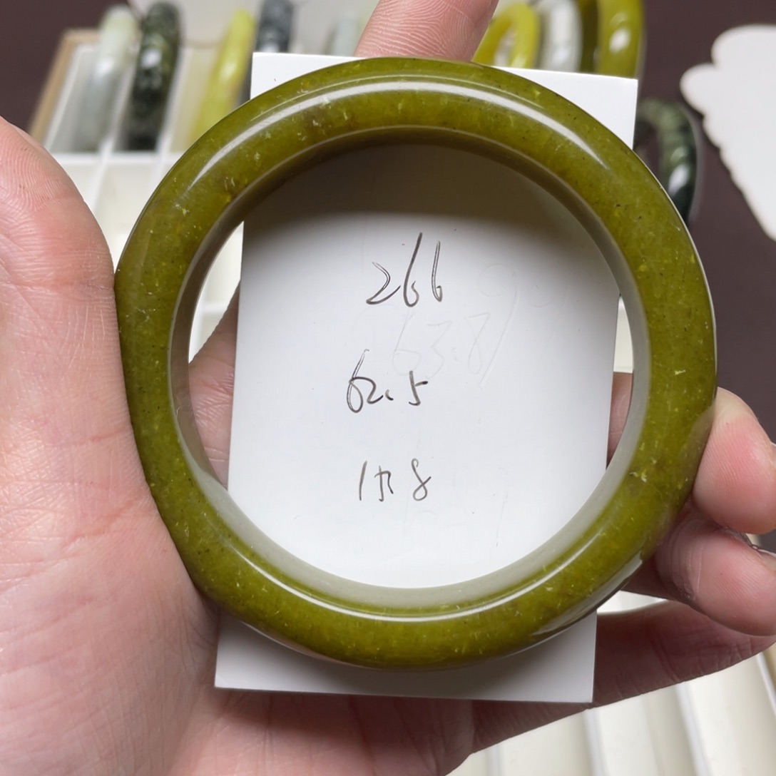 蛇纹石玉合金珠宝奇石