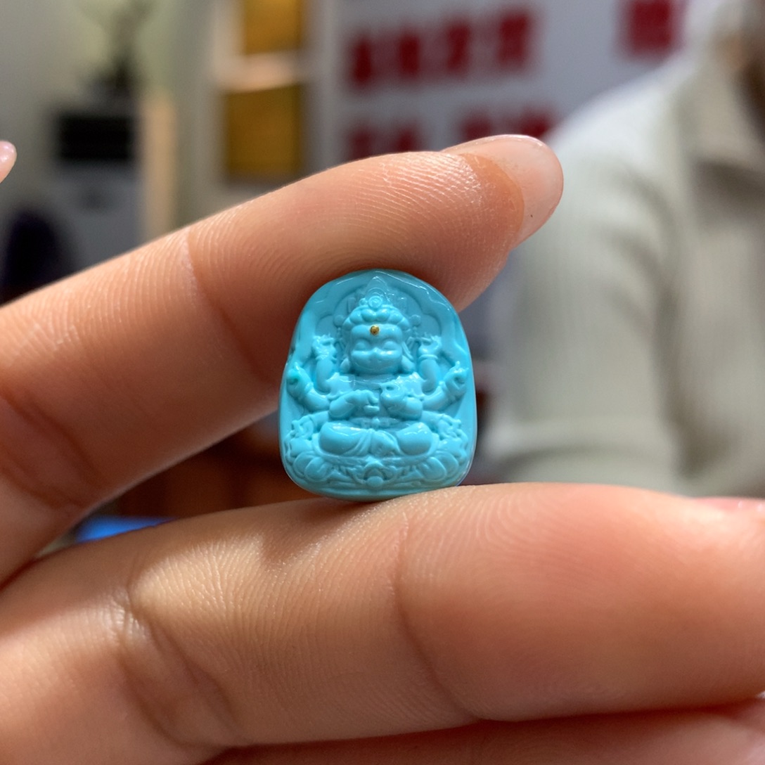 绿松石配饰未镶嵌