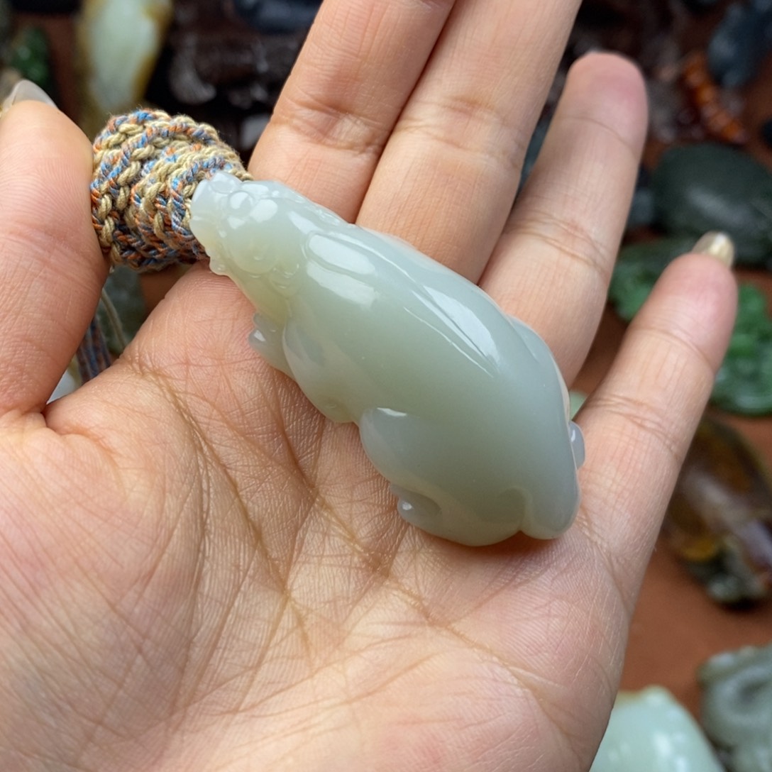 和田玉挂件未镶嵌