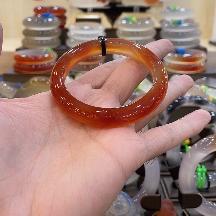 玛瑙/玉髓未镶嵌手镯9