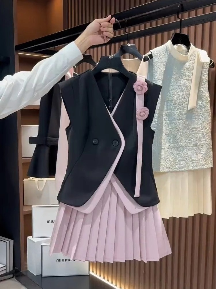 夏日绝美独特漂亮气质高级感减龄小香风黑色西装马甲连衣裙套装女
