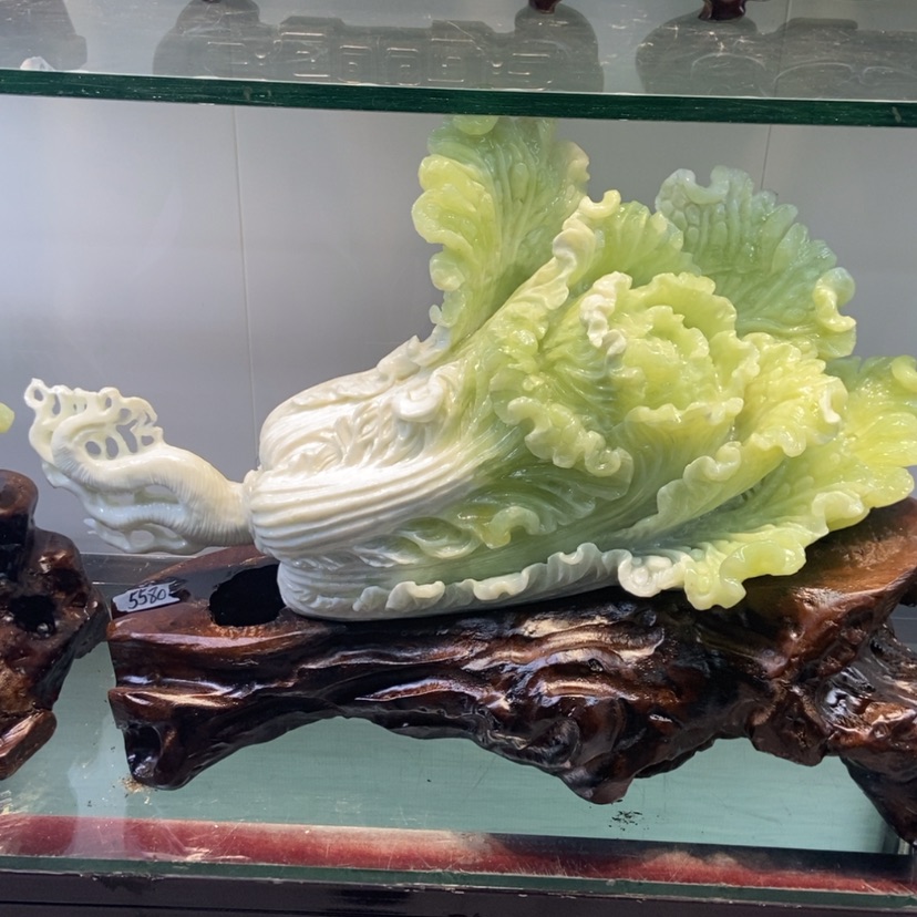 【闪购商品】未镶嵌蛇纹石玉（覆膜）珠宝奇石