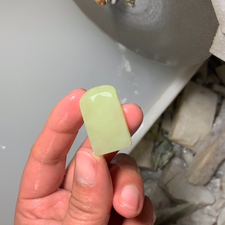 和田玉未镶嵌手串