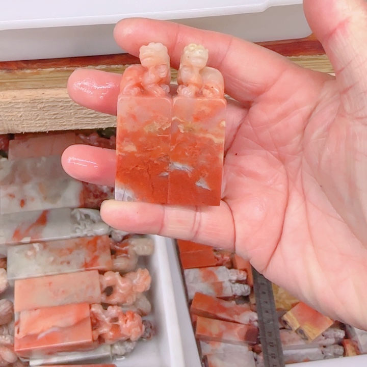 老挝石000000000000000