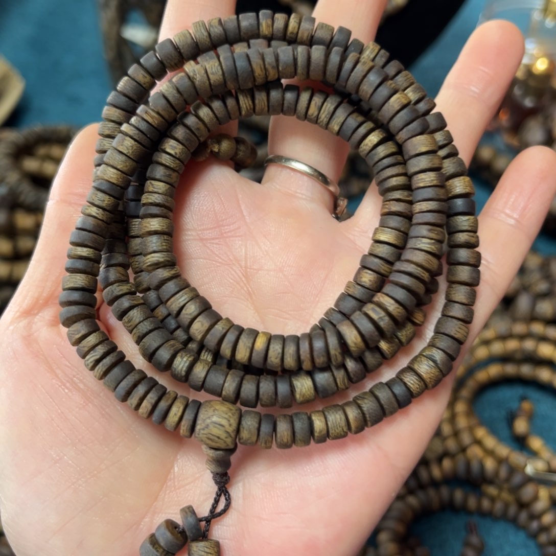 沉香手串红骨凹身沉浮卡6-17克多样性发货一条