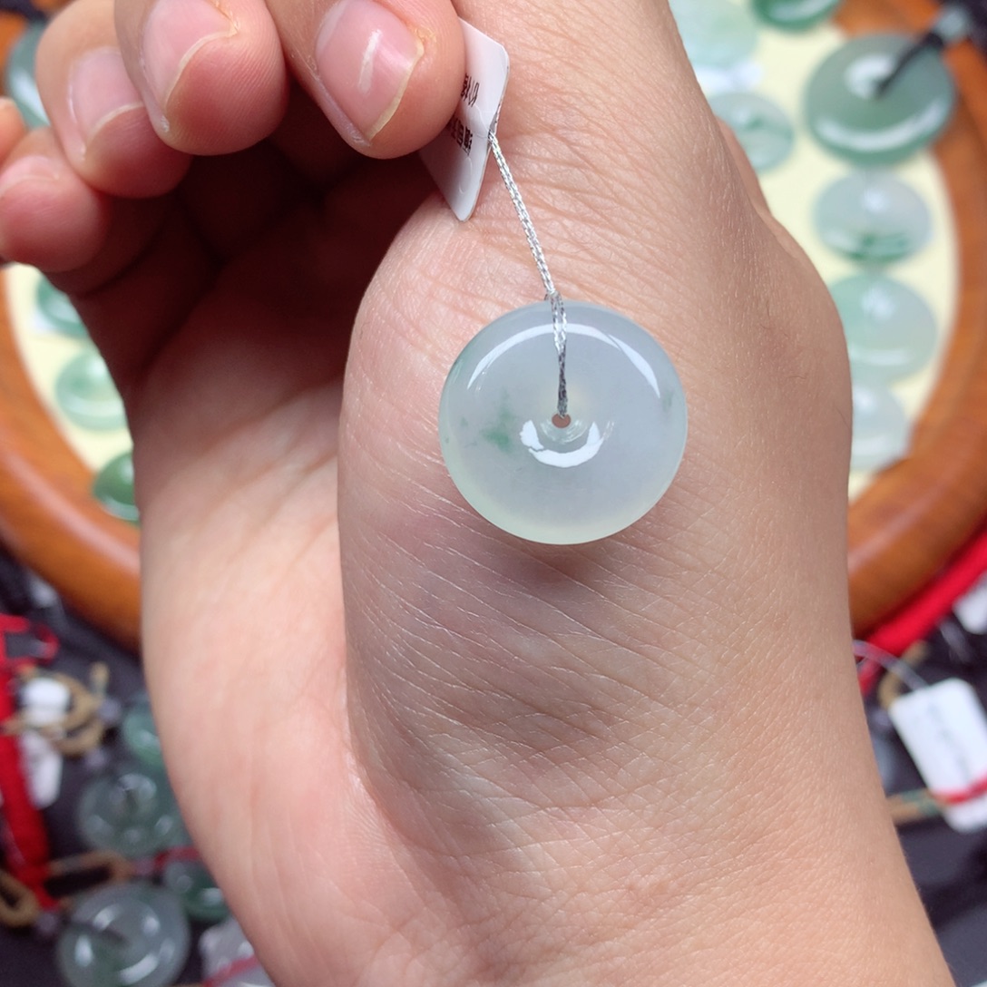 翡翠未镶嵌颈饰吊坠19.5/6mm