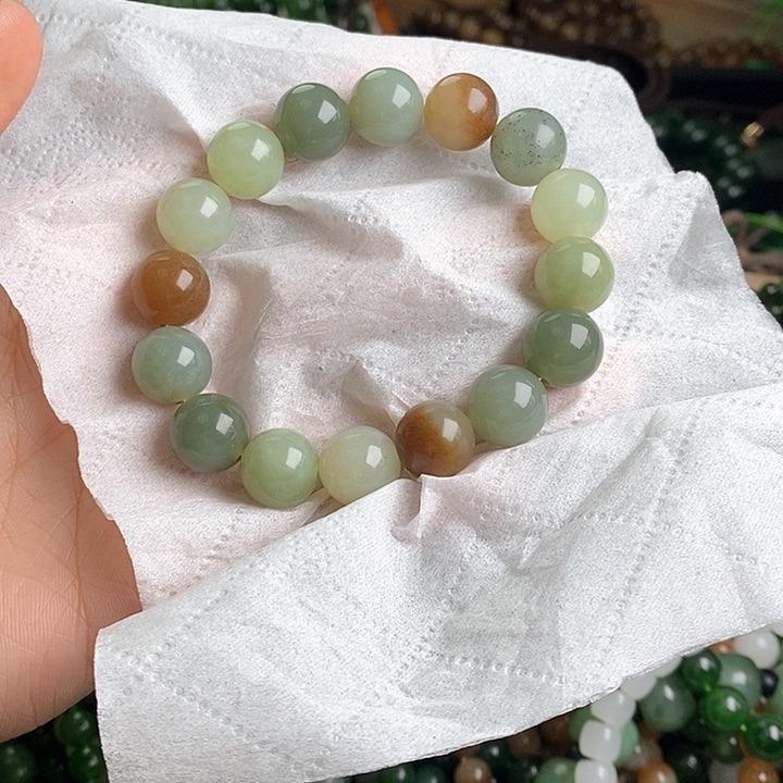 和田玉（碧玉）颈饰未镶嵌