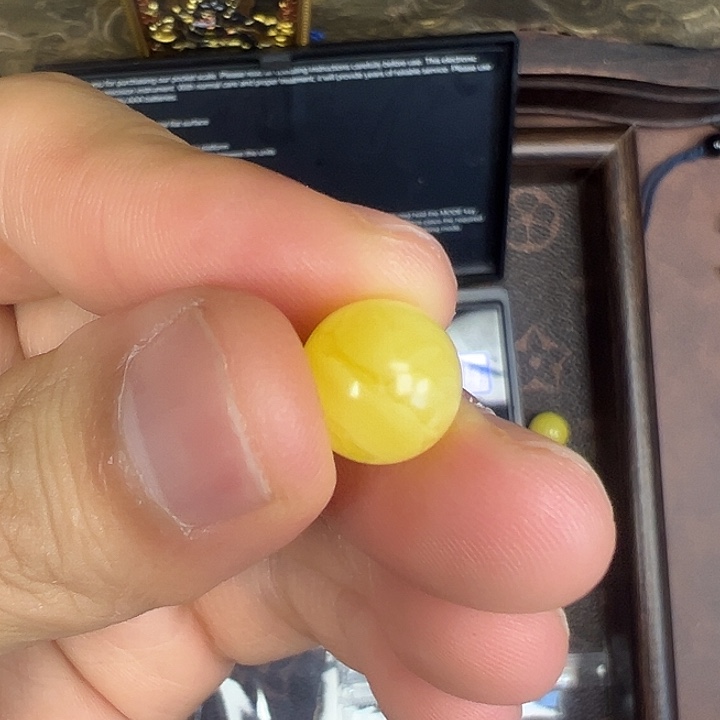 琥珀未镶嵌裸石蜜蜡单珠配饰带霞