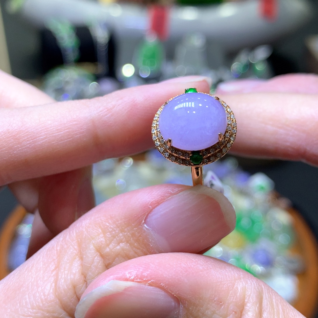 【闪购商品】翡翠颈饰18K金镶嵌翡翠吊坠项链