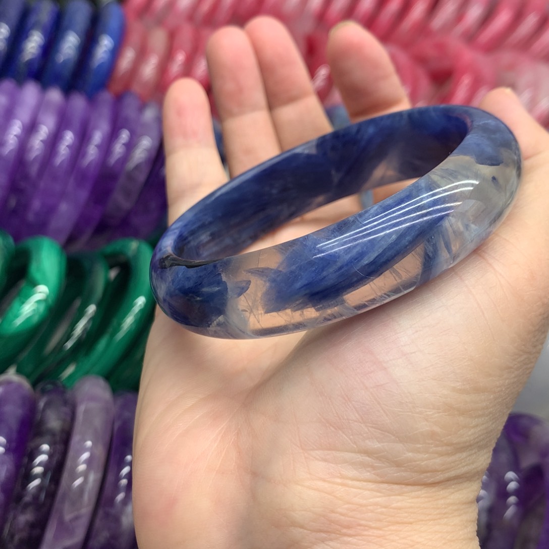 手镯未镶嵌水晶手镯