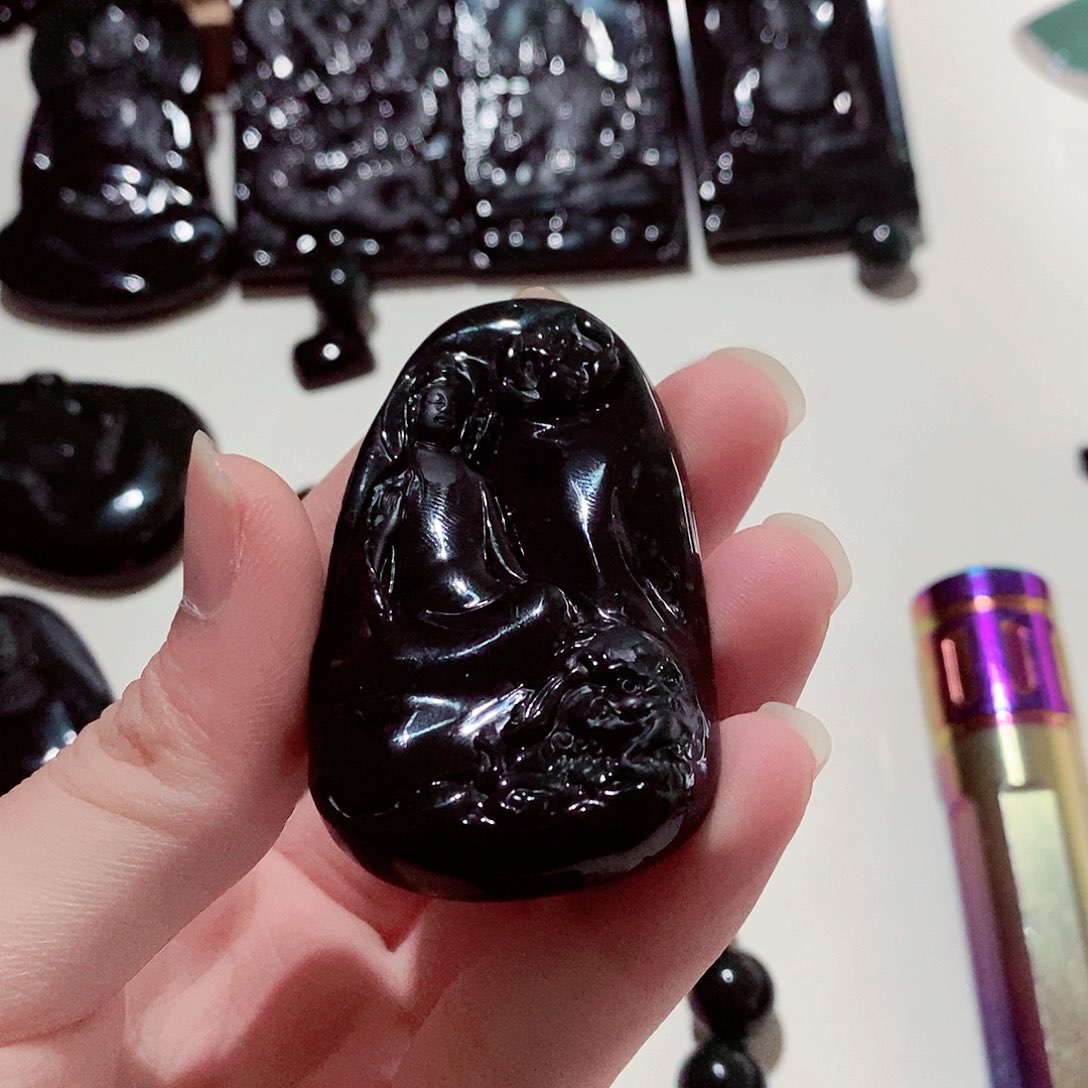 翡翠颈饰未镶嵌翡翠a