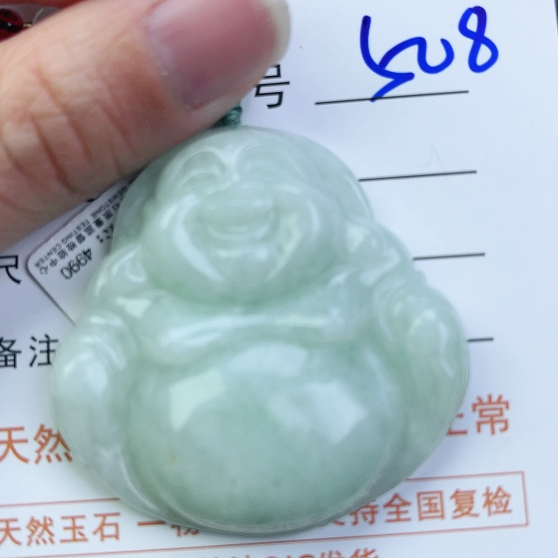 翡翠颈饰未镶嵌佛公