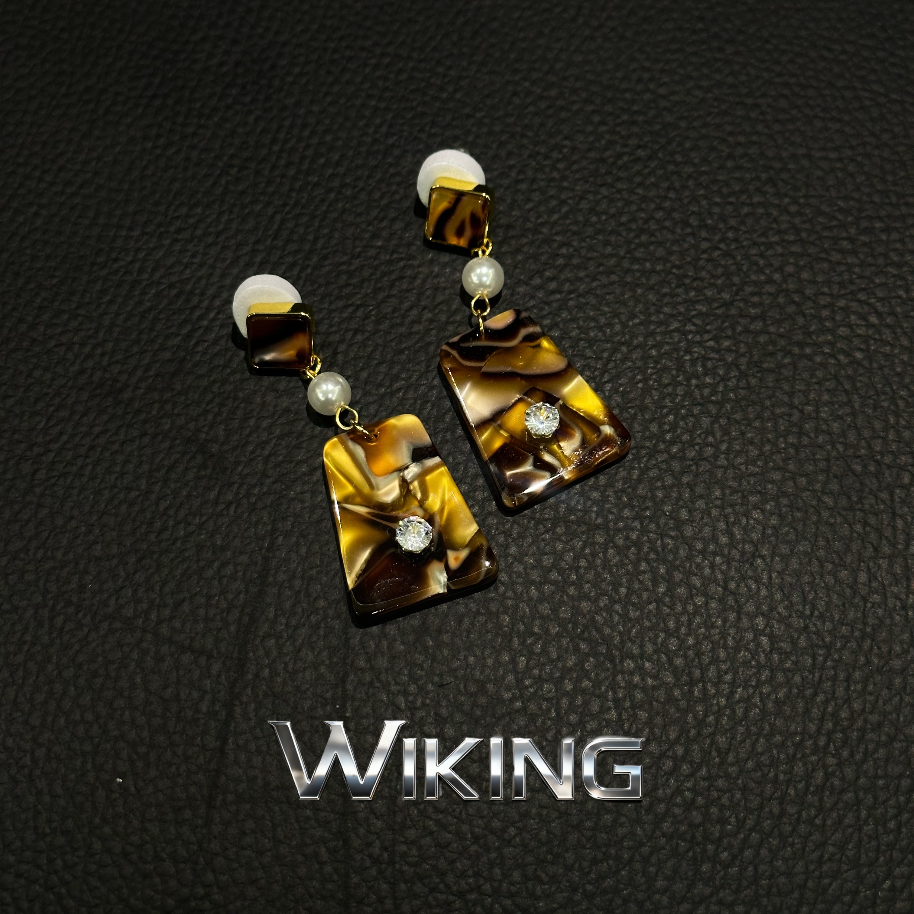 铜合金亚克力耳饰 王大嘴原创 “棕湖梯形”暖冬色流光棕色耳钉A500