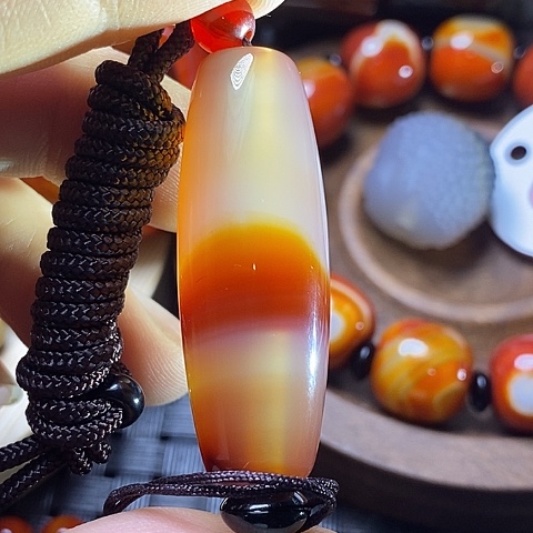 未镶嵌颈饰玛瑙/玉髓赛*生