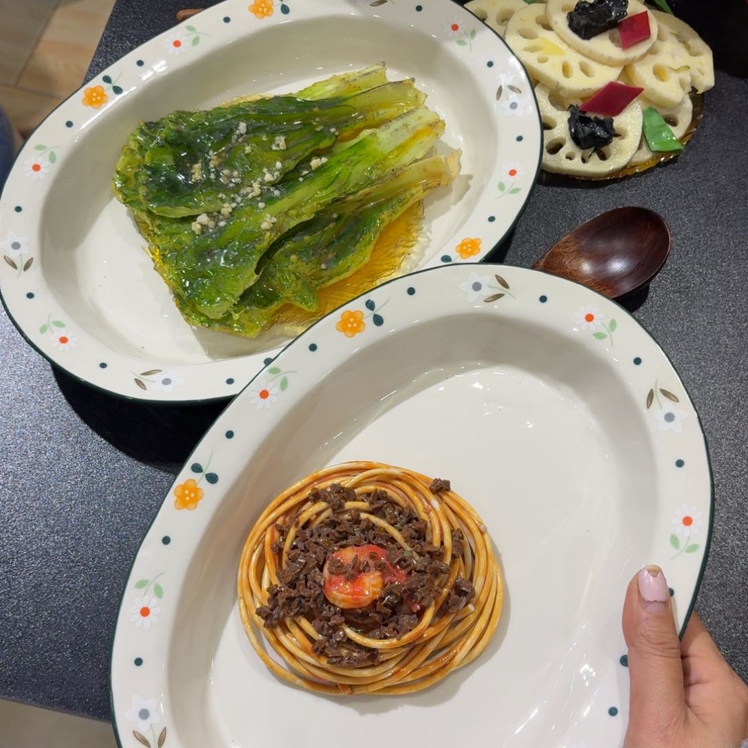 瓷两个微微瑕特价处理