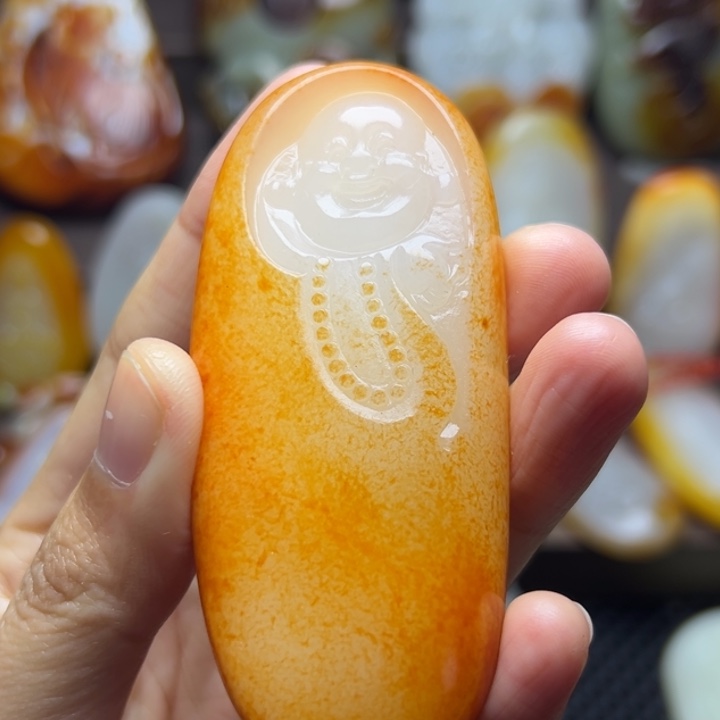 工***长和田玉未镶嵌颈饰