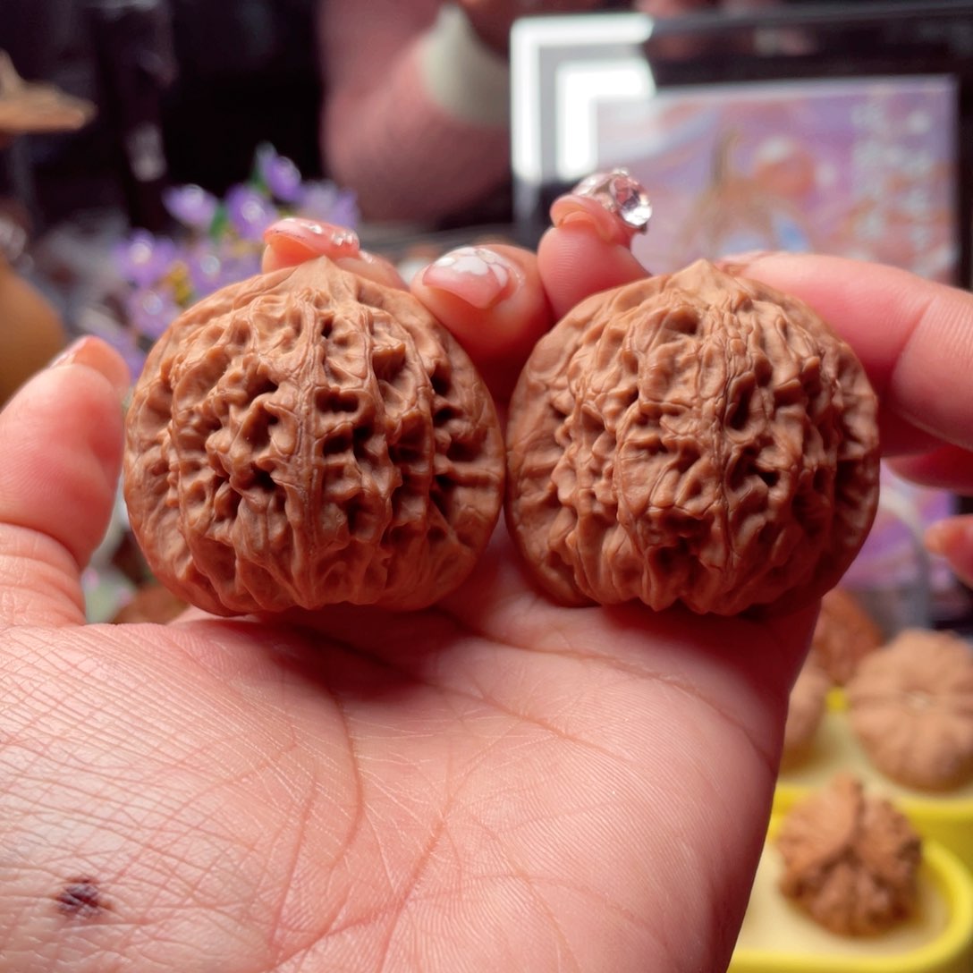 【闪购商品】文玩核桃把件龙脉元宝43