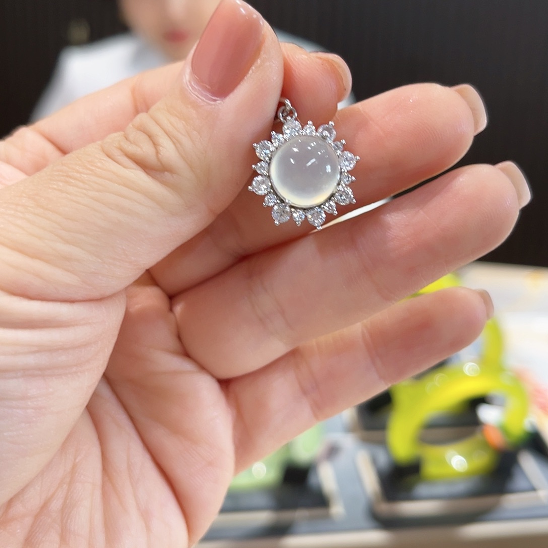 蛇纹石玉手链未镶嵌