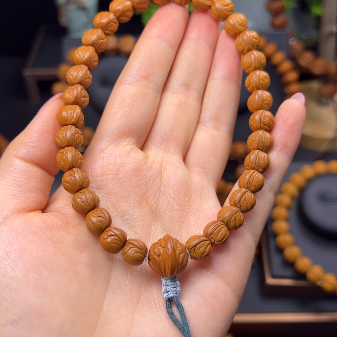 九***里桃核手串野生玉龙脊0.9