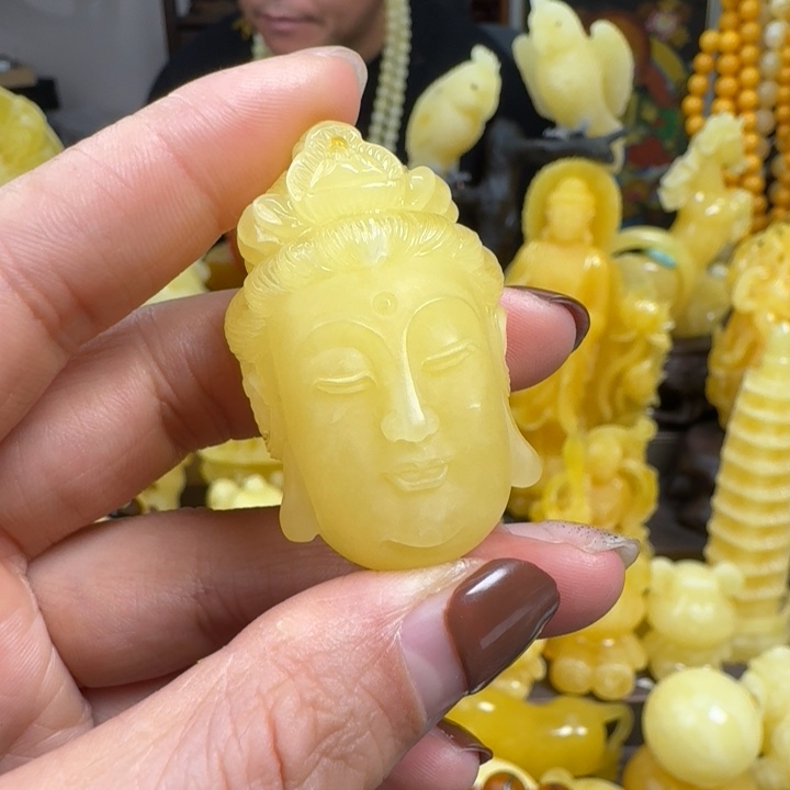 蜜蜡珠宝奇石未镶嵌