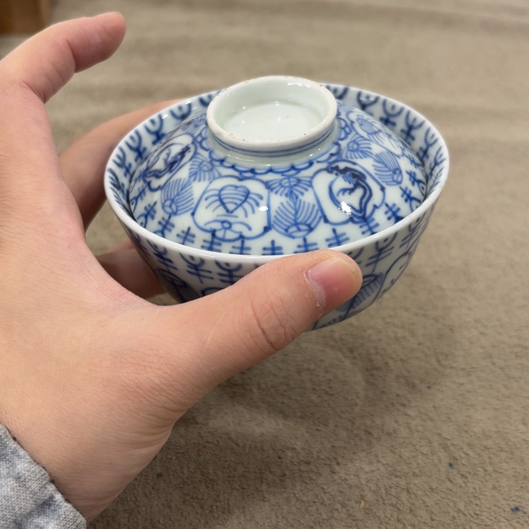 瓷片非常好看漂亮的物品 