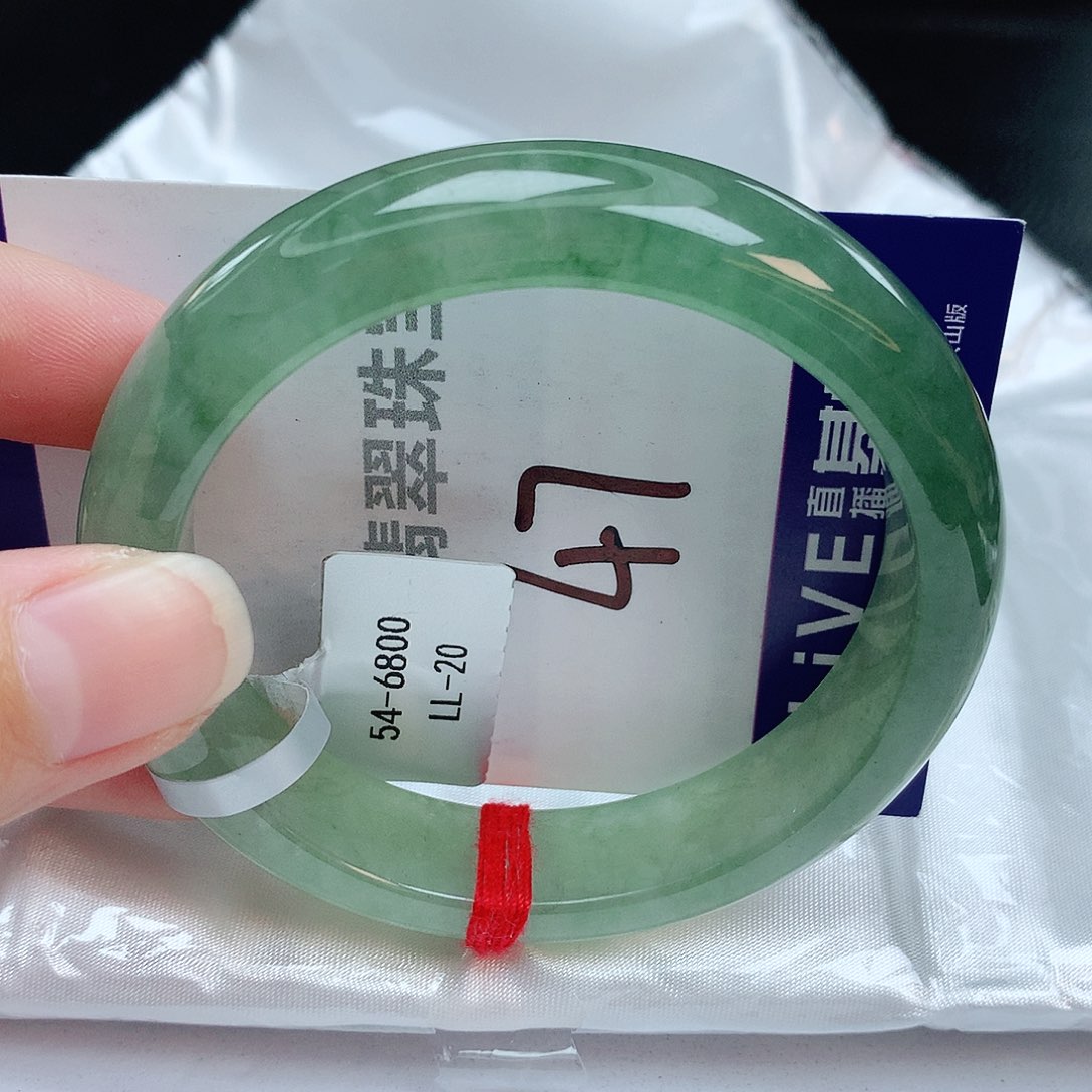 翡翠手镯未镶嵌缅甸天然A货翡翠手镯