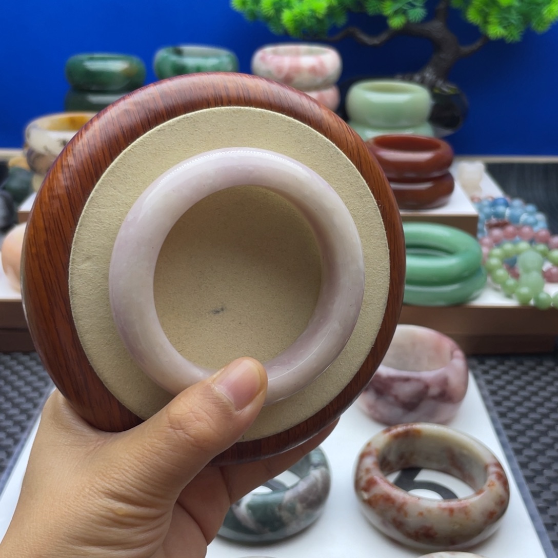 石英质玉合金手镯