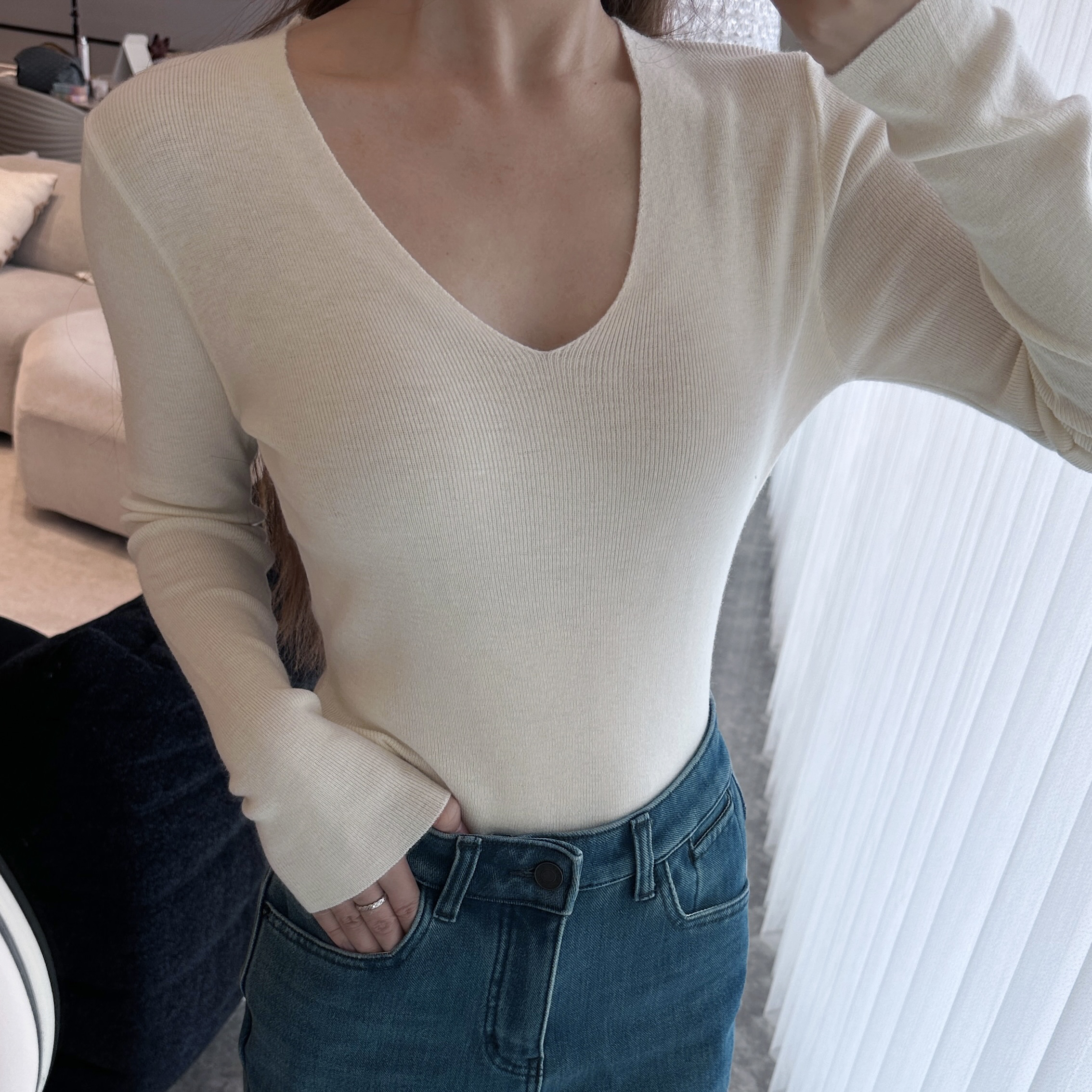 韩系慵懒风V领针织打底衫女秋冬百搭修身长袖上衣