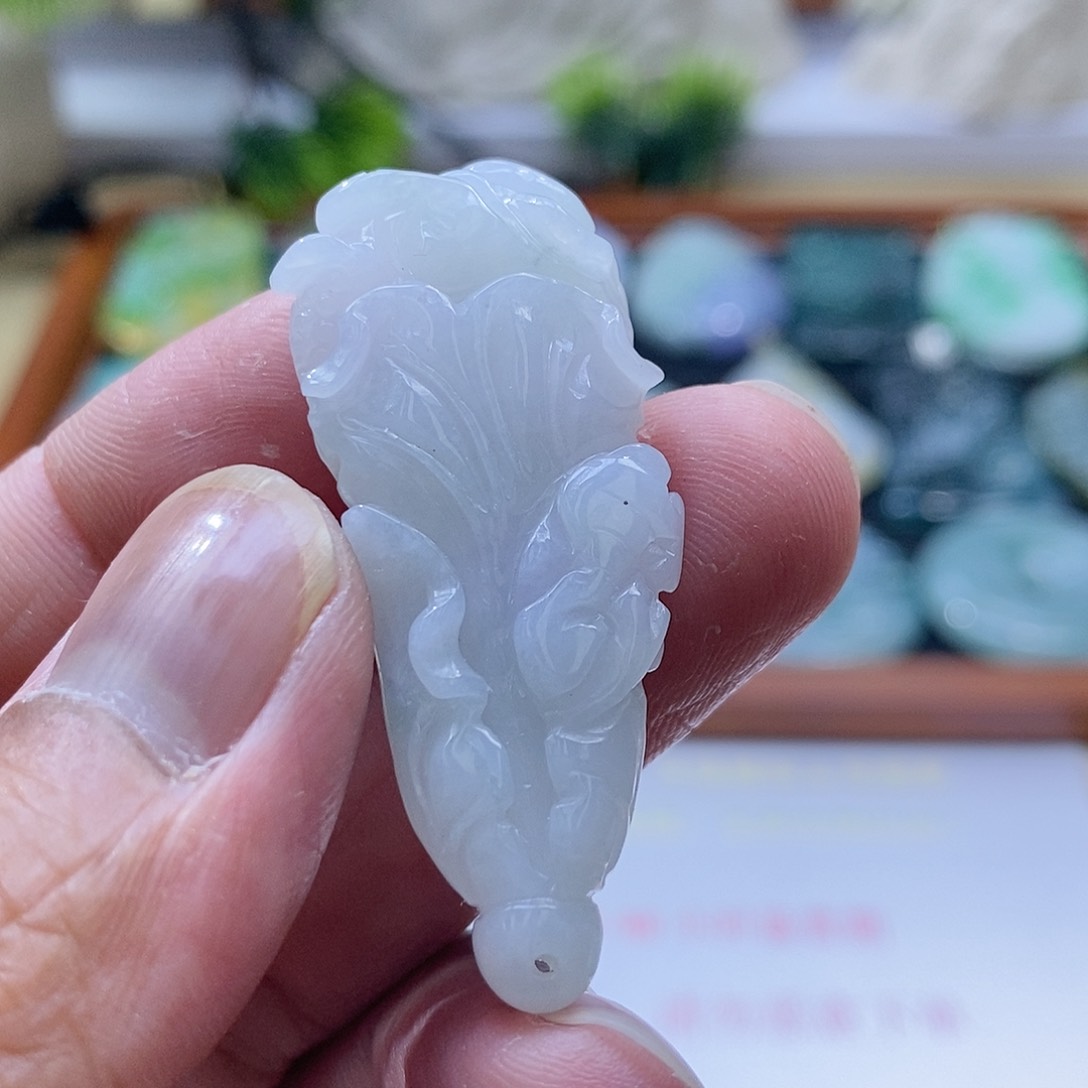 【闪购商品】翡翠颈饰未镶嵌111111111111111