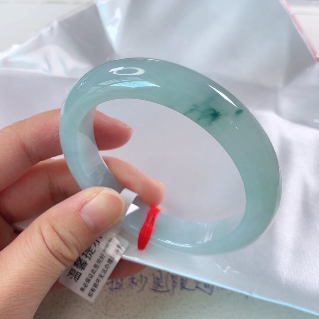 未镶嵌手镯翡翠 正圈冰飘花