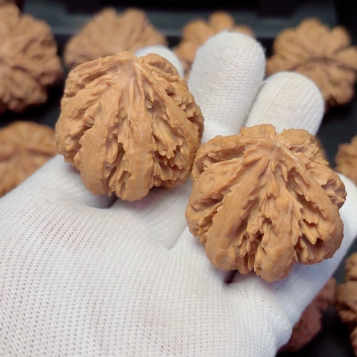 5***）文玩核桃把件秦岭灯笼17