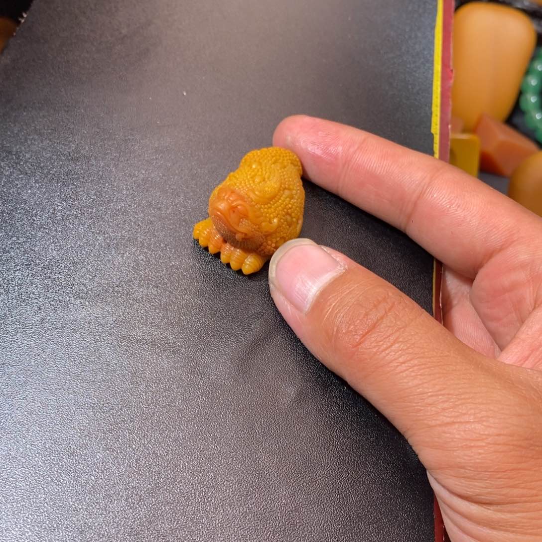 石英质玉颈饰未镶嵌蜡**缘