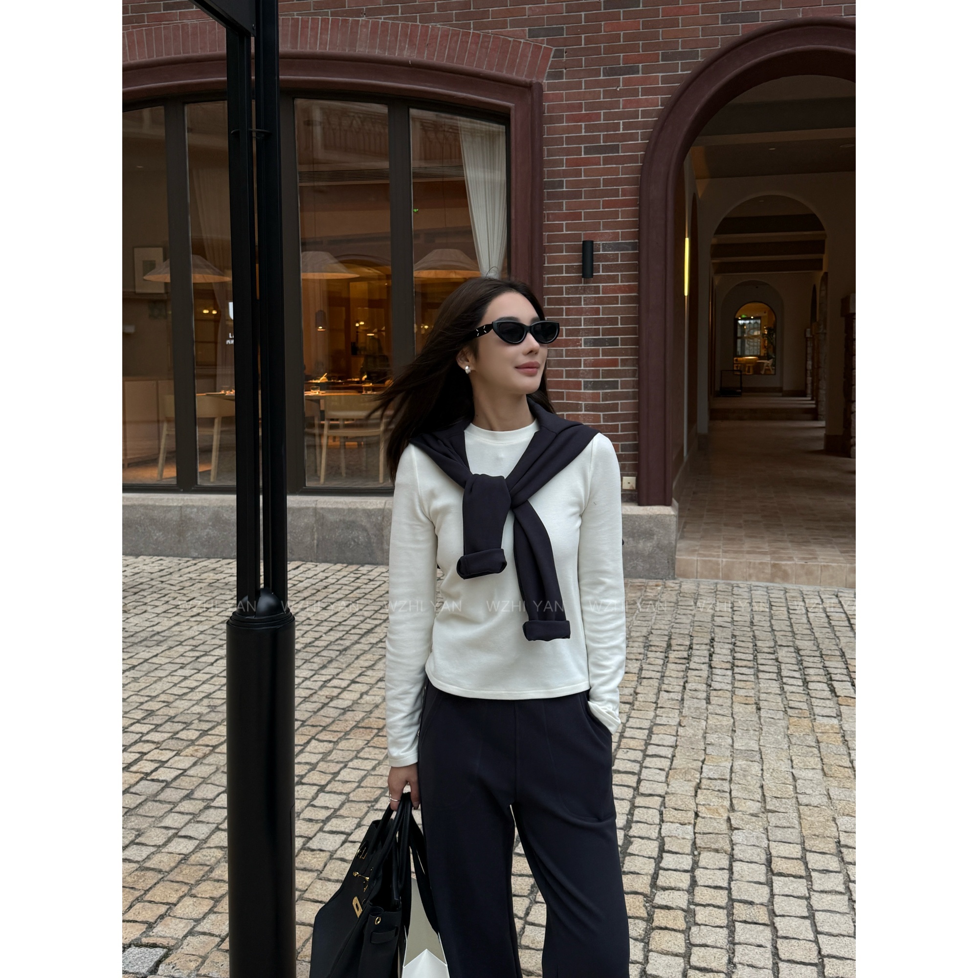 【月光留白】“Y毛打底”极简柔软亲肤百搭休闲圆领长袖打底T恤22067