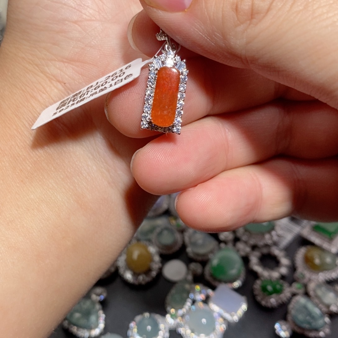 翡翠颈饰银S925镶嵌vh jj