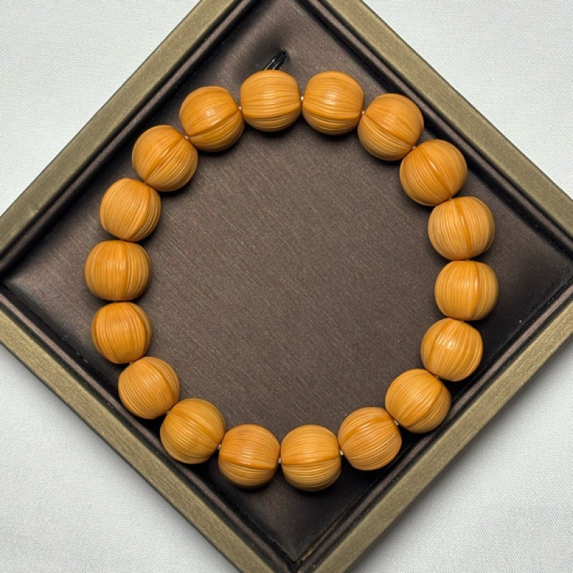 A707 金丝鲨鱼猴头12mm手串