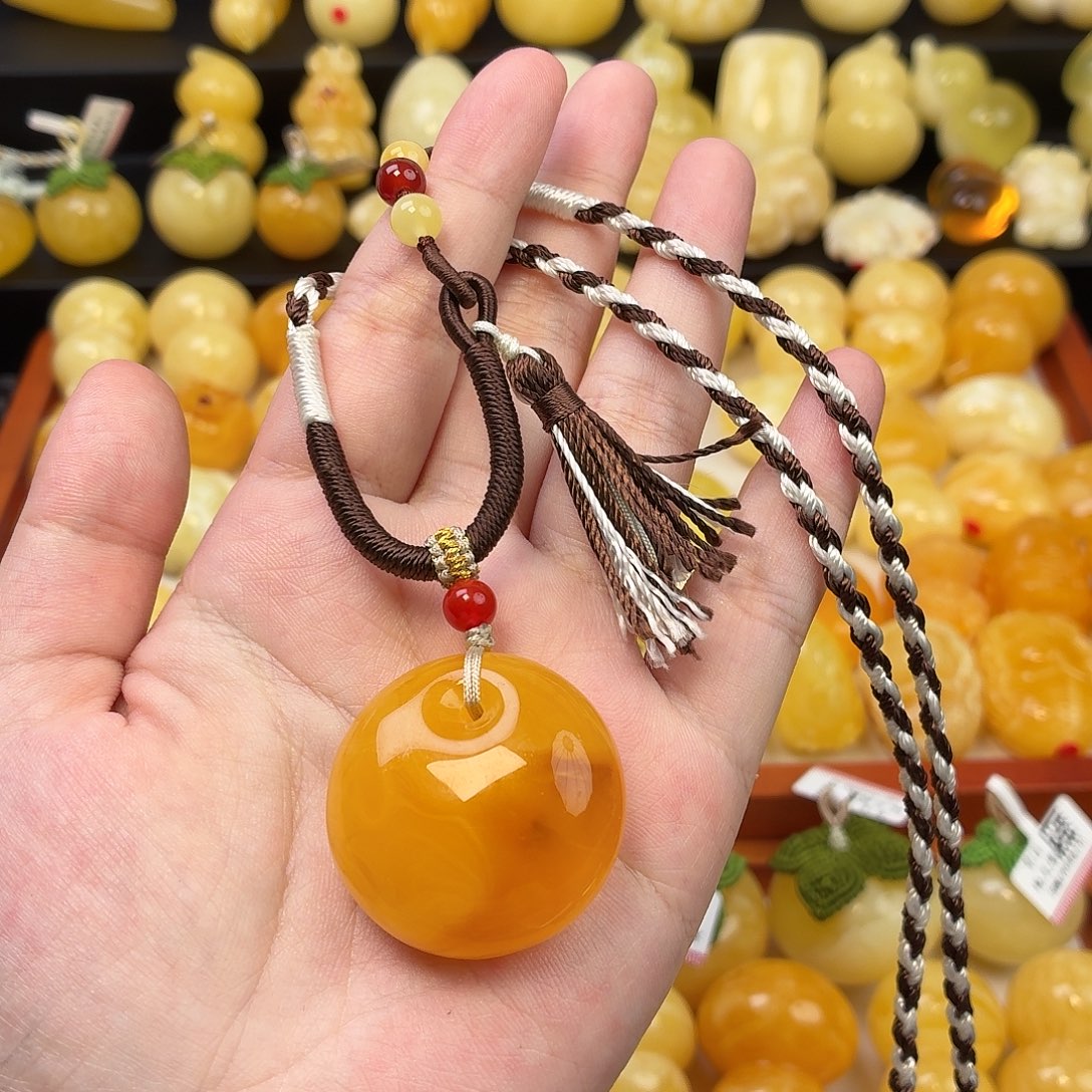 蜜蜡未镶嵌毛衣链蜜蜡