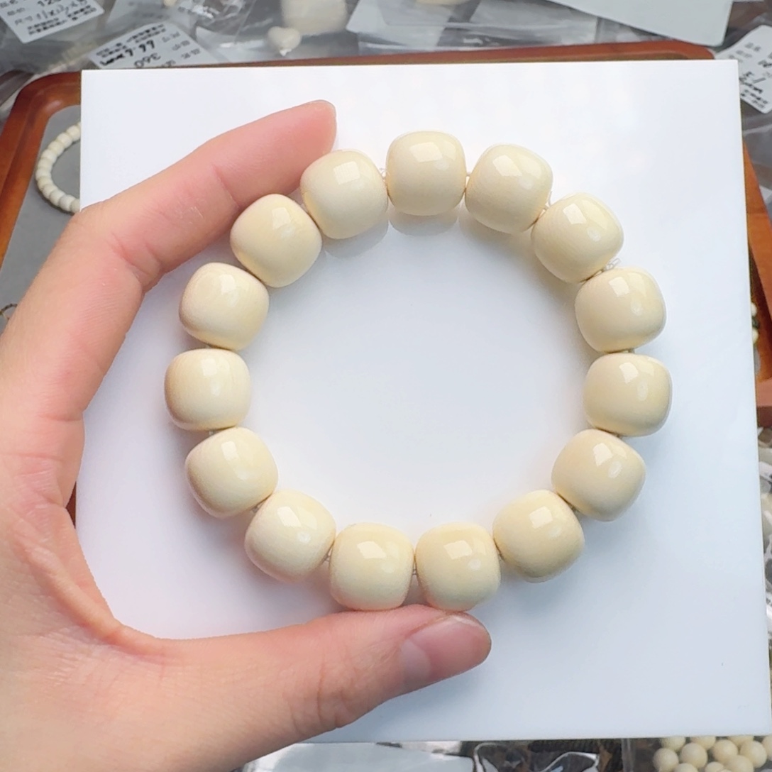 柏香籽/百香籽吊坠柳*刀猛犸