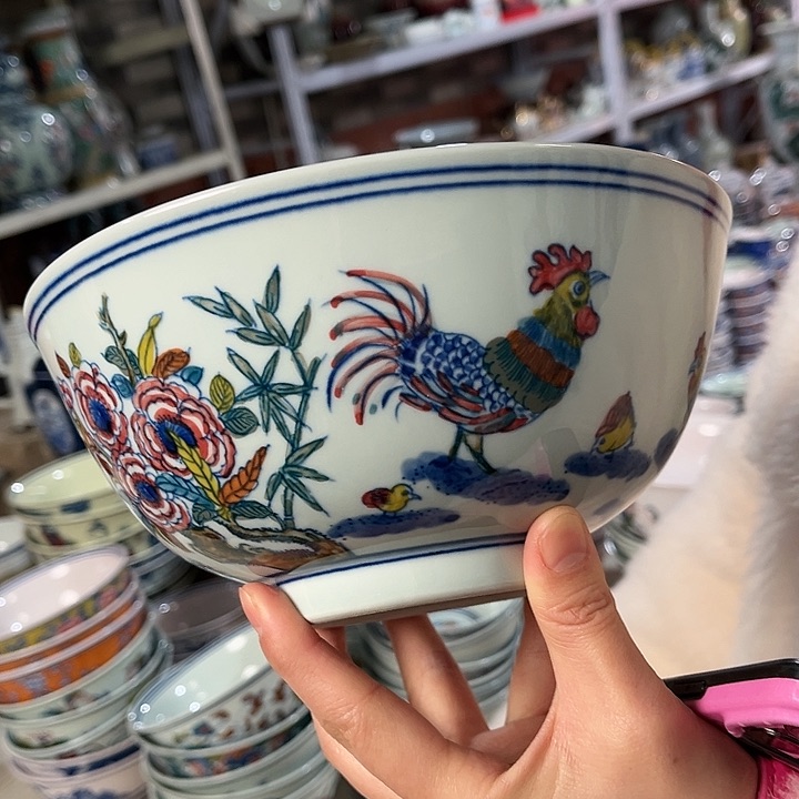 瓷片///////直径20厘米。绿。
