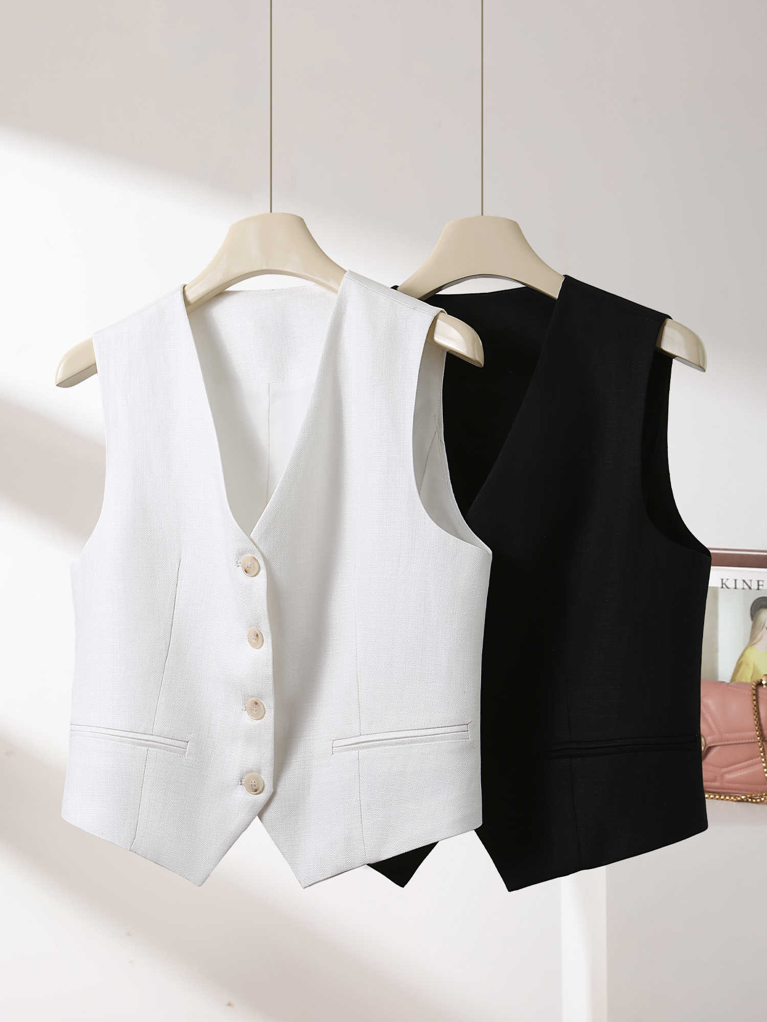 马甲背心女薄款2025西装背心显瘦春秋修身新款马甲短款坎肩无袖