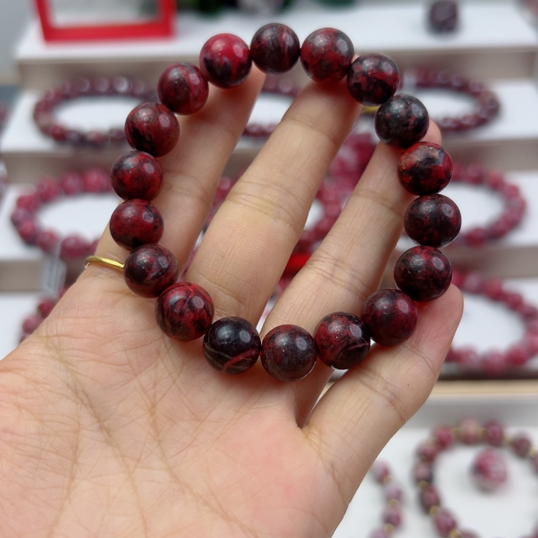 ****贝天然辰砂天然原石 卡11 36.8克