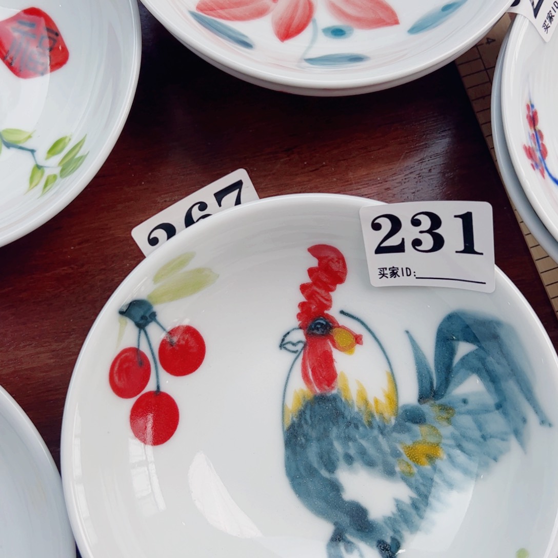 景德镇陶瓷手工手绘制作