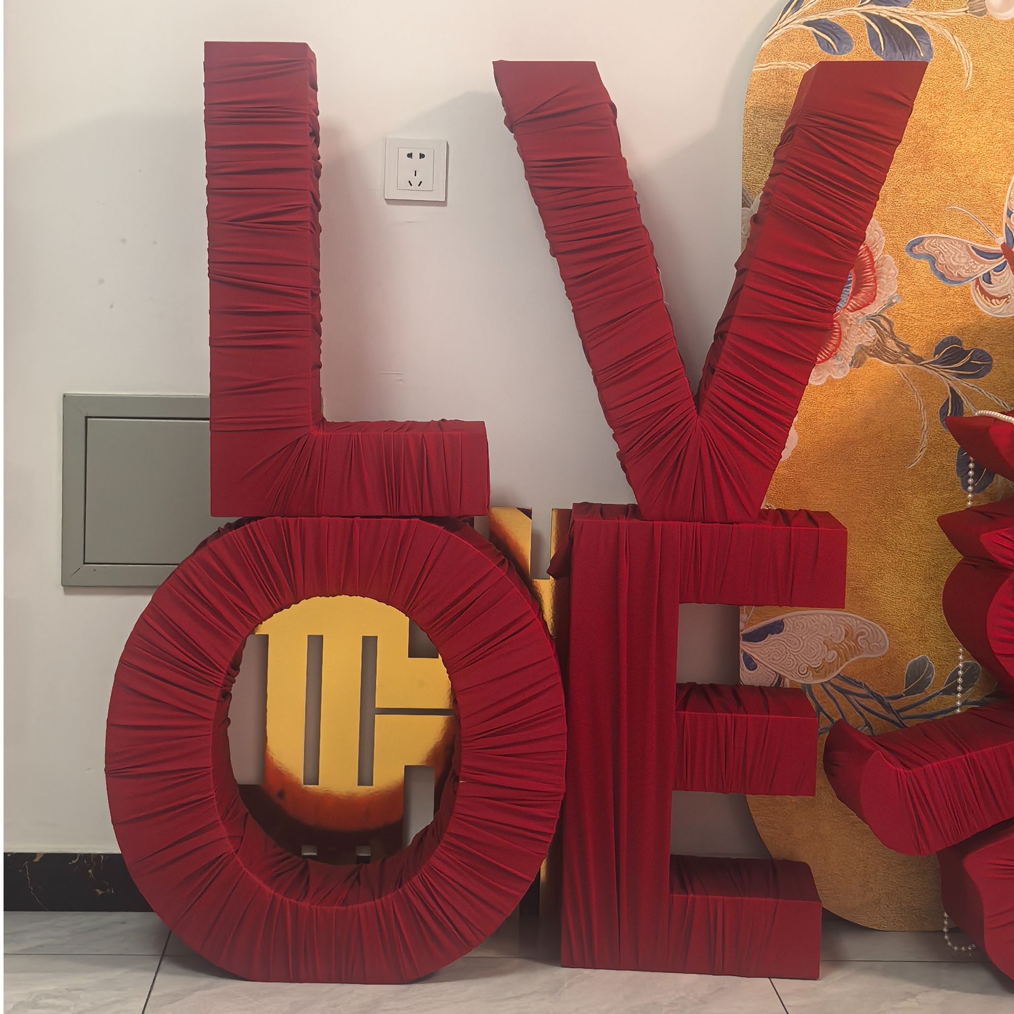 LOVE 婚礼订婚宴装饰道具